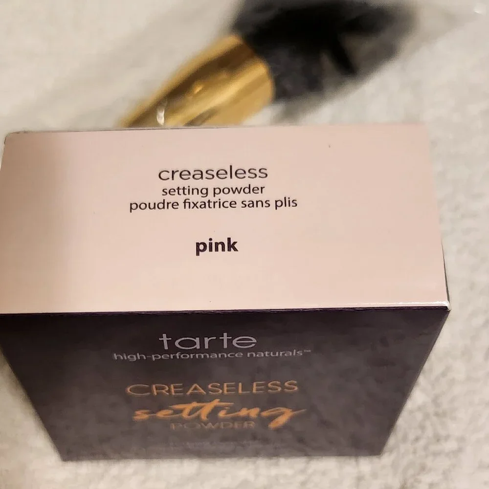 Tarte creaseless setting & brightening powder